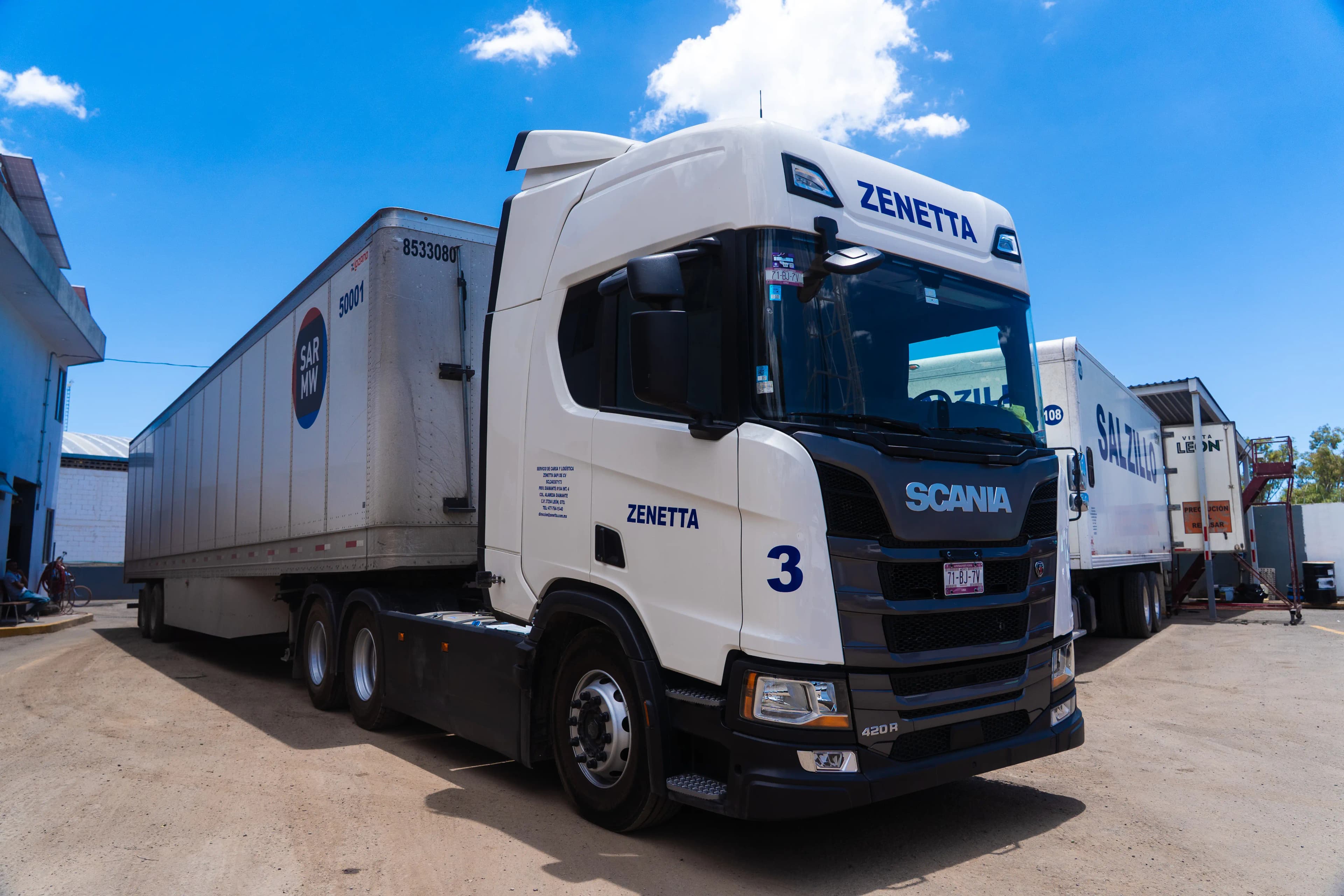 Trailer Zenetta unidad 3 vista lateral derecha